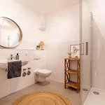 Bergwiese I Balkon I Aufzug I Stellplatz דירה