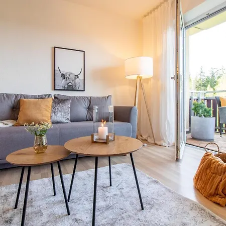 Bergwiese I Balkon I Aufzug I Stellplatz Apartment Schwarzenberg (Saxony)